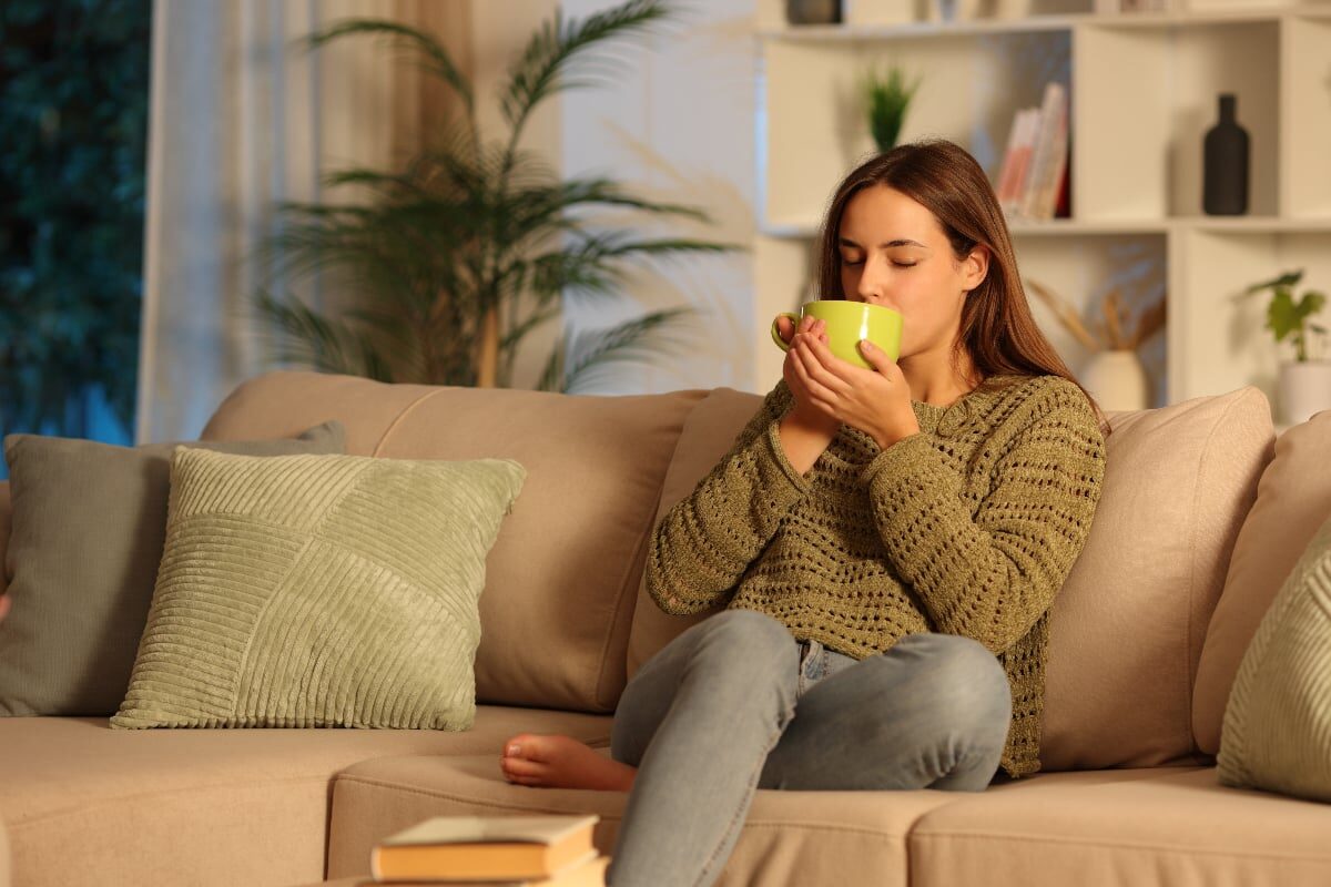 Un ceai de plante, consumat seara, poate ajuta la menținerea unui nivel optim al glicemiei, conform unor cercetări recente publicate în EatingWell