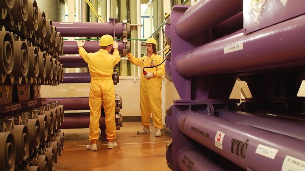 UE vrea bombe atomice? Rusia dă alarma: Plan SECRET cu arme nucleare?