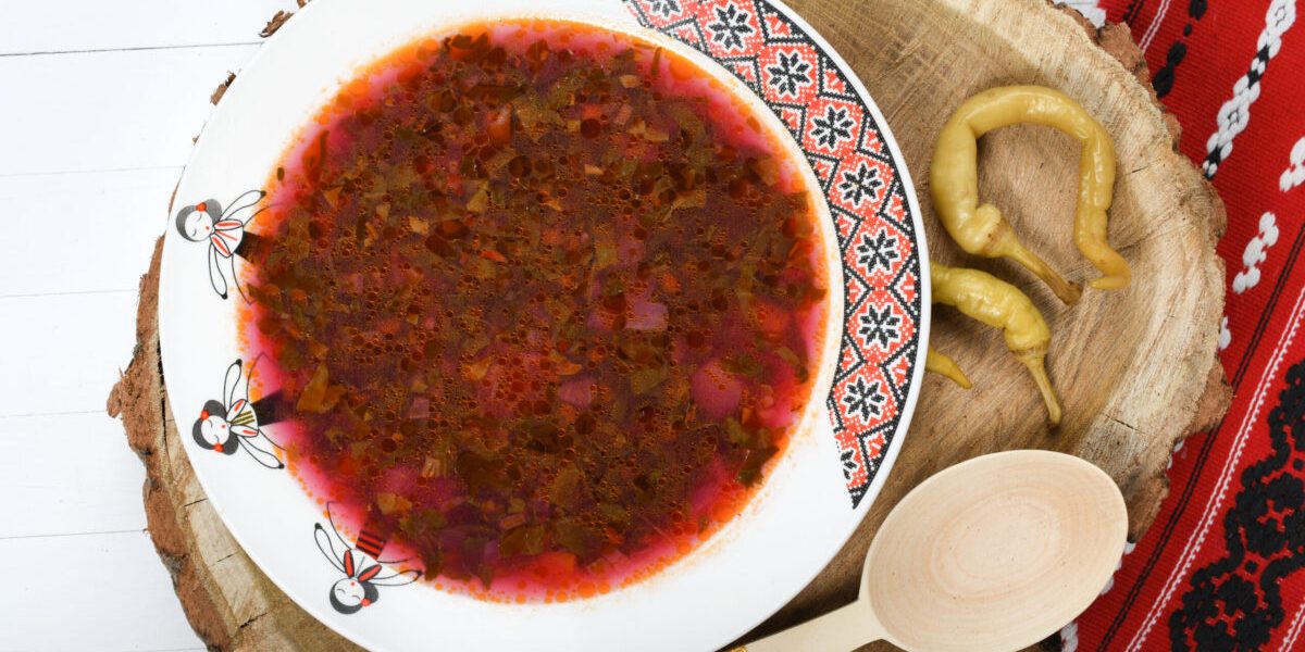 Secretele ciorbei de lobodă: Cum faci zeama perfectă, gustoasă șî sănătoasă?