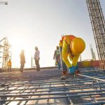 Construcțiile, în declin: 2026 aduce scăderi, acuze la adresa proiectanților și speranțe în bani publici