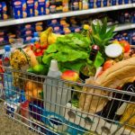 Românii, mai speriați de scumpiri decât de război: Carburanții și energia, marile temeri