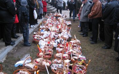 Ce se dă de pomană pentru morți și ce obiceiuri ne-au rămas