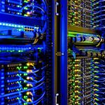 Americanii, sufocați de facturi: Giganții tech se îmbogățesc pe AI