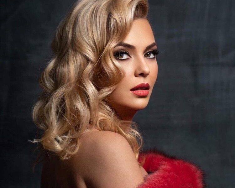 Crina Matei: Secretul iubirii? Nu trebuie să fii perfectă, zice actrița