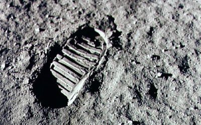 Urme noi pe Lună: NASA dezvăluie bocancii astronauților din misiunea Artemis