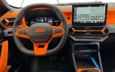 Update-ul de firmware la sistemele multimedia auto merită luat în calcul doar dacă apar probleme concrete