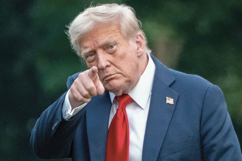 Trump tună și fulgeră: Taxe vamale de 50% pentru China, dacă ajută Iranul