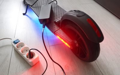 Apartament în flăcări: De ce nu e bine să încarci trotineta electrică în casă. Avertisment de la un inginer