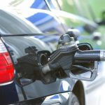 Carburanții nu se ieftinesc: Scumpiri noi la orizont, avertizează experții