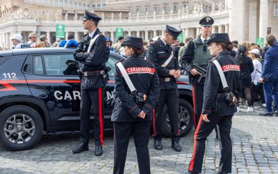 Jaf spectaculos la Napoli: Hoții cu măști, evadați prin canalizare