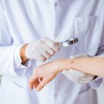 Ectima: Cauze, simptome și tratament eficient. Sfaturi de la medici pentru sănătate