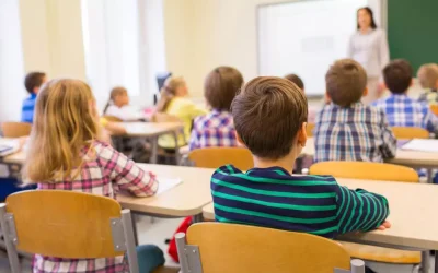 Când au vacanțe elevii și când dau examene. Calendarul anului școlar