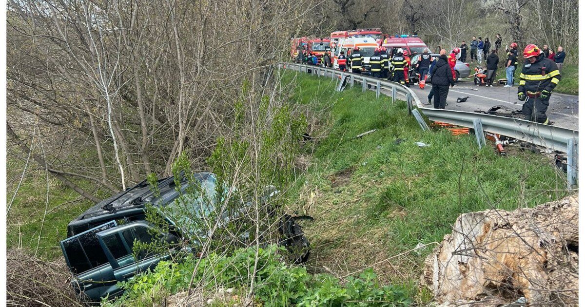 Accident grav la Sibiu: Cinci victime, printre ele un tânăr șî doi adolescenți