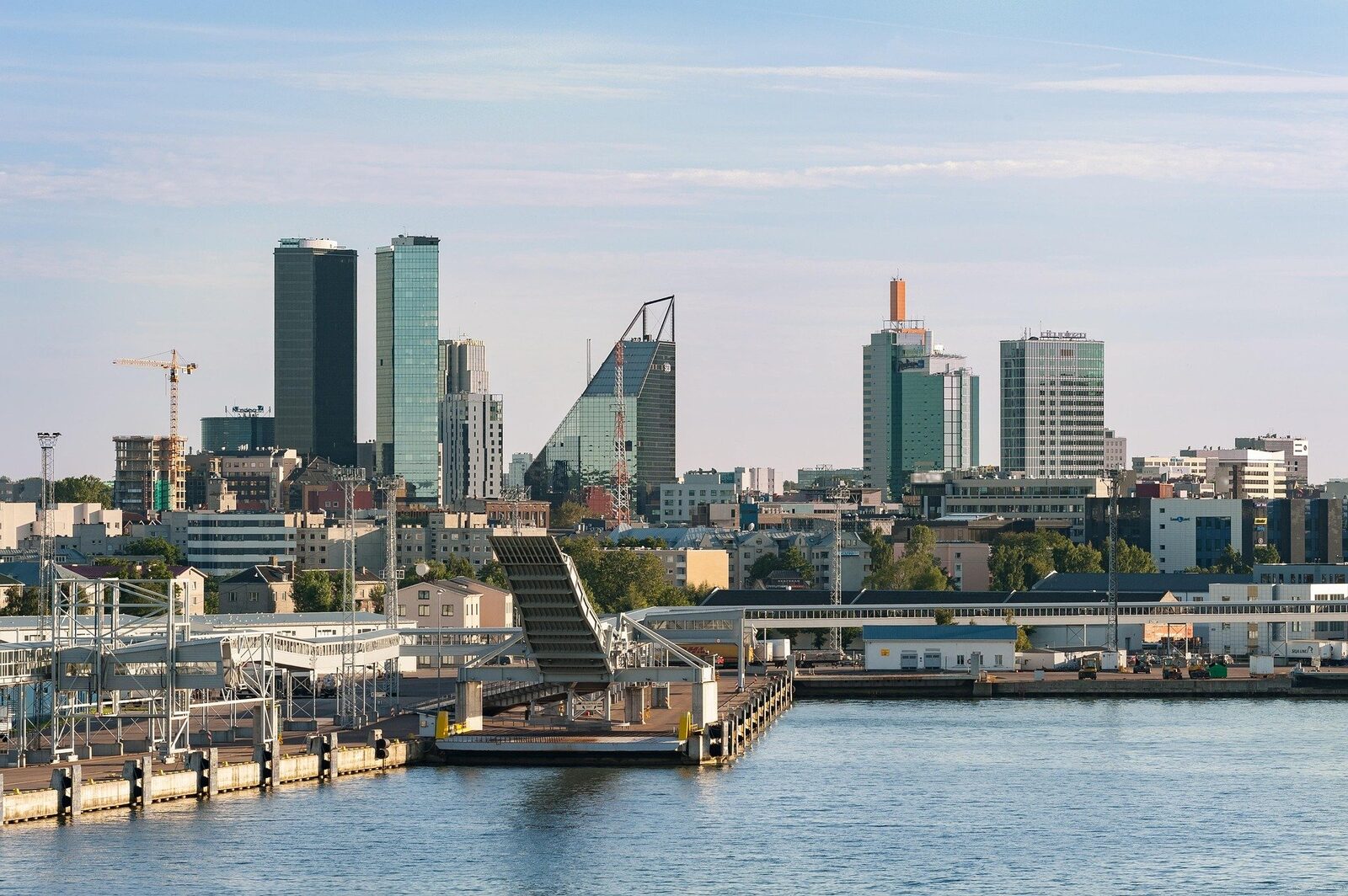 O țară NATO, în alertă: Se pregătește de război cu Rusia
