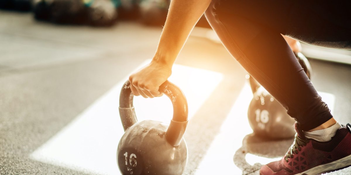 Mișcări rapide, secretul fitness-ului? Antrenament exploziv pentru rezultate!