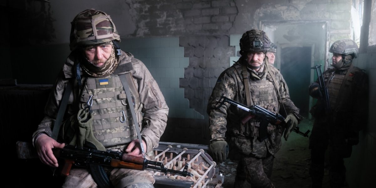 Condamnați și deținute, efort uriaș pentru Ucraina în plin război