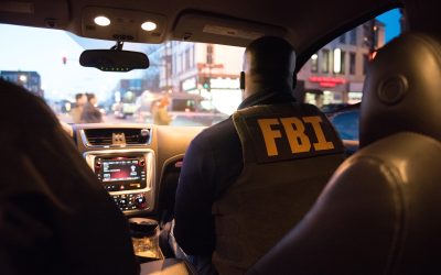 O fostă angajată a armatei americane a fost arestată de FBI, fiind acuzată de divulgarea unor informații clasificate către un jurnalist
