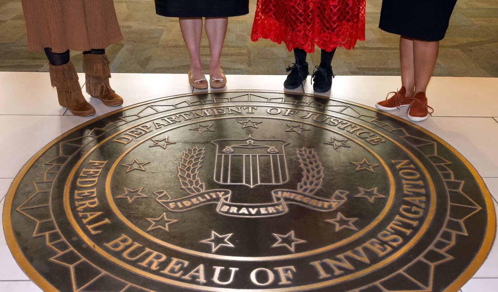 FBI avertizează cu privire la amenințarea iraniană în SUA Autoritățile americane de aplicare a legii, atât la nivel statal, cât și local, au fost avertizate de către Biroul Federal de Investigații (FBI) cu privire la o amenințare crescută din partea guvernului iranian