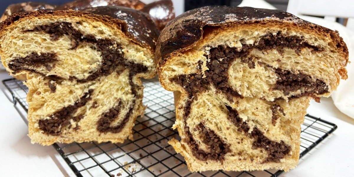 Secretele cozonacului perfect: rețeta bunicii și trucurile pufoșeniei