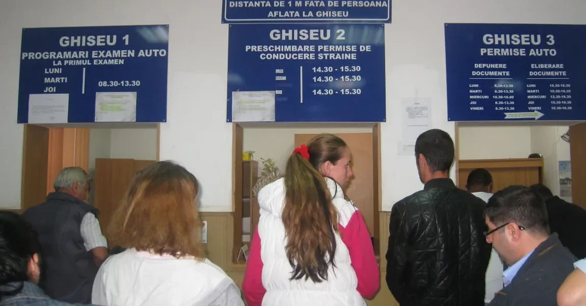 Românii scapi de drumuri la ghișeu: Statul verifică singur actele