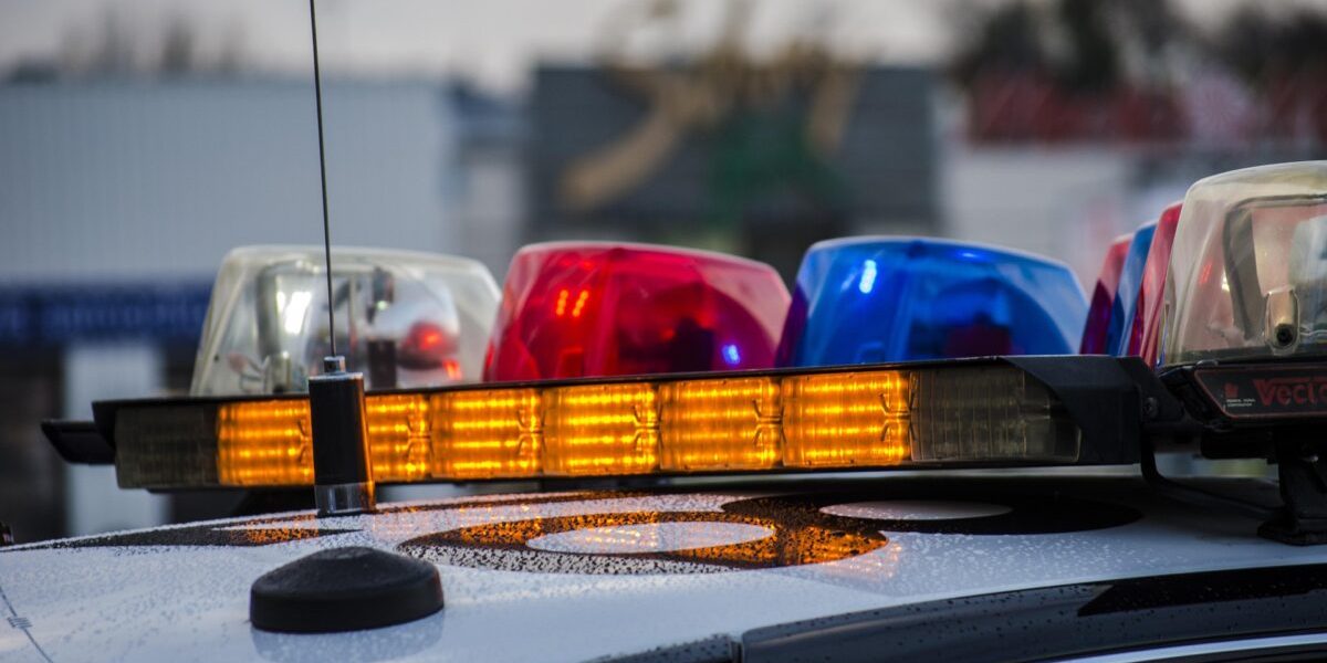 Kiev: Focuri de armă pe stradă, un bărbat ia ostatici