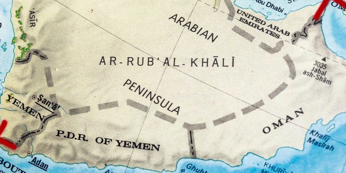 Petrolul, în cădere liberă! Piețele respiră ușurate după deblocarea Strâmtorii Ormuz în ziua 50 de război în Iran