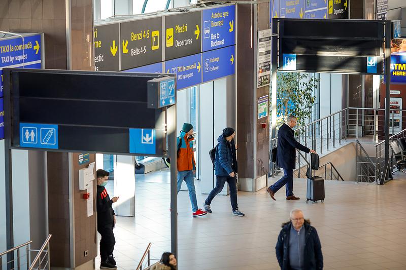 București: Aeroportul Henri Coandă modernizează scările rulante și lifturile
