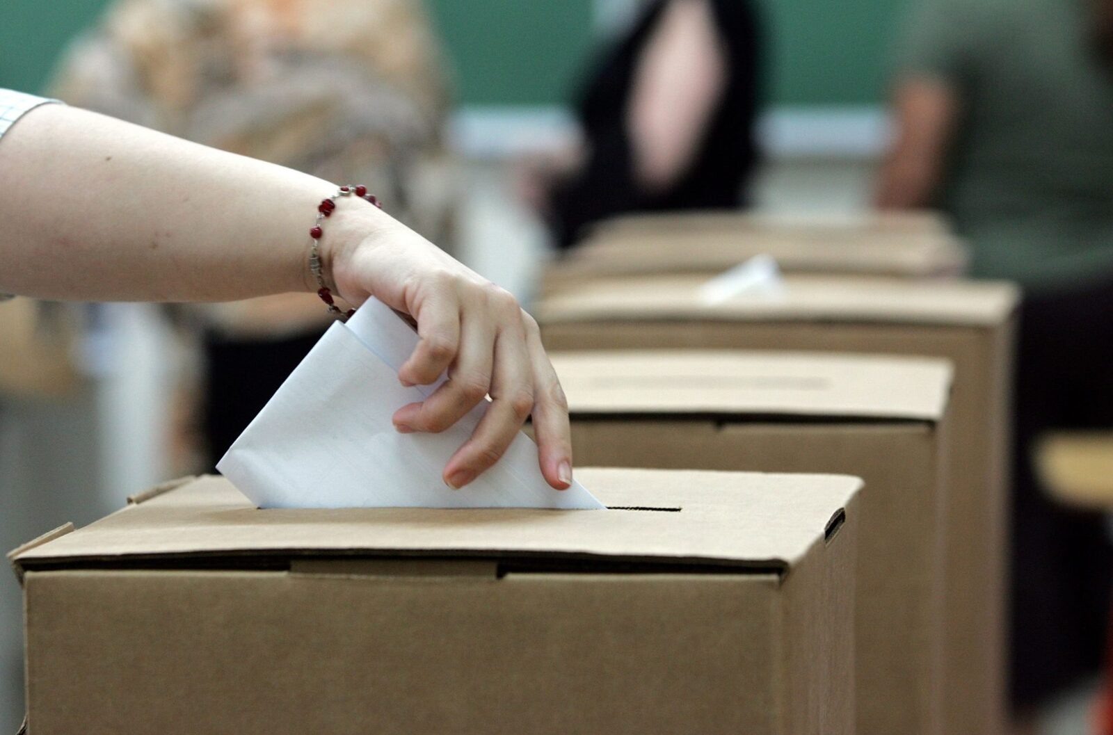 Ungaria, în febră electorală: Partidul Tisza, favorit să învingă