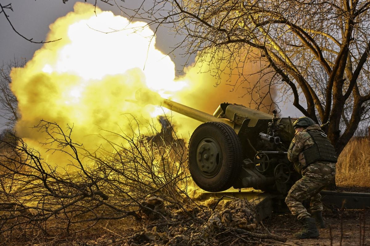 Rusia sfidează Armistițiul de Paște: Peste 400 de bombardamente, fără oprire