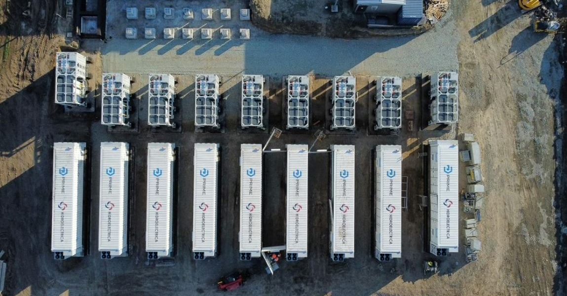 Hidroelectrica investește masiv în baterii: Prima unitate, gata în câteva luni