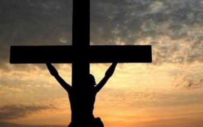 Joia Mare, ziua în care creștinii comemorează instituirea Sfintei Euharistii și Cina cea de Taină, este un moment de profundă reflecție și pregătire spirituală pentru Săptămâna Patimilor