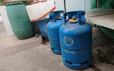 Ordonanța privind reducerea accizei la carburanți creează confuzie în rândul consultanților fiscali, fiind interpretată diferit cu privire la cine afectează și cum
