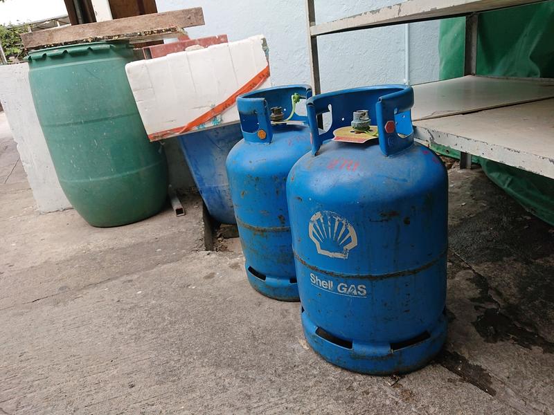 Ordonanța privind reducerea accizei la carburanți creează confuzie în rândul consultanților fiscali, fiind interpretată diferit cu privire la cine afectează și cum