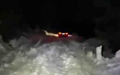 Blocați de viscol în Noaptea de Înviere: Tatăl și fiul, prinși de zăpadă pe munte