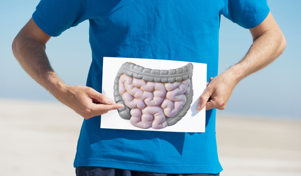 Ceaiul-minune: Calmează rapid sindromul de intestin iritabil, fără mentă sau mușețel