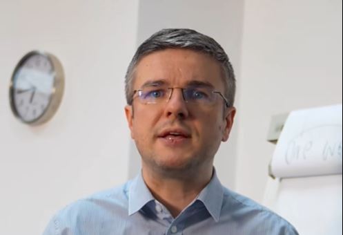 Clădirea Ministerului Economiei, folosită ilegal 18 ani, revine la stat în București