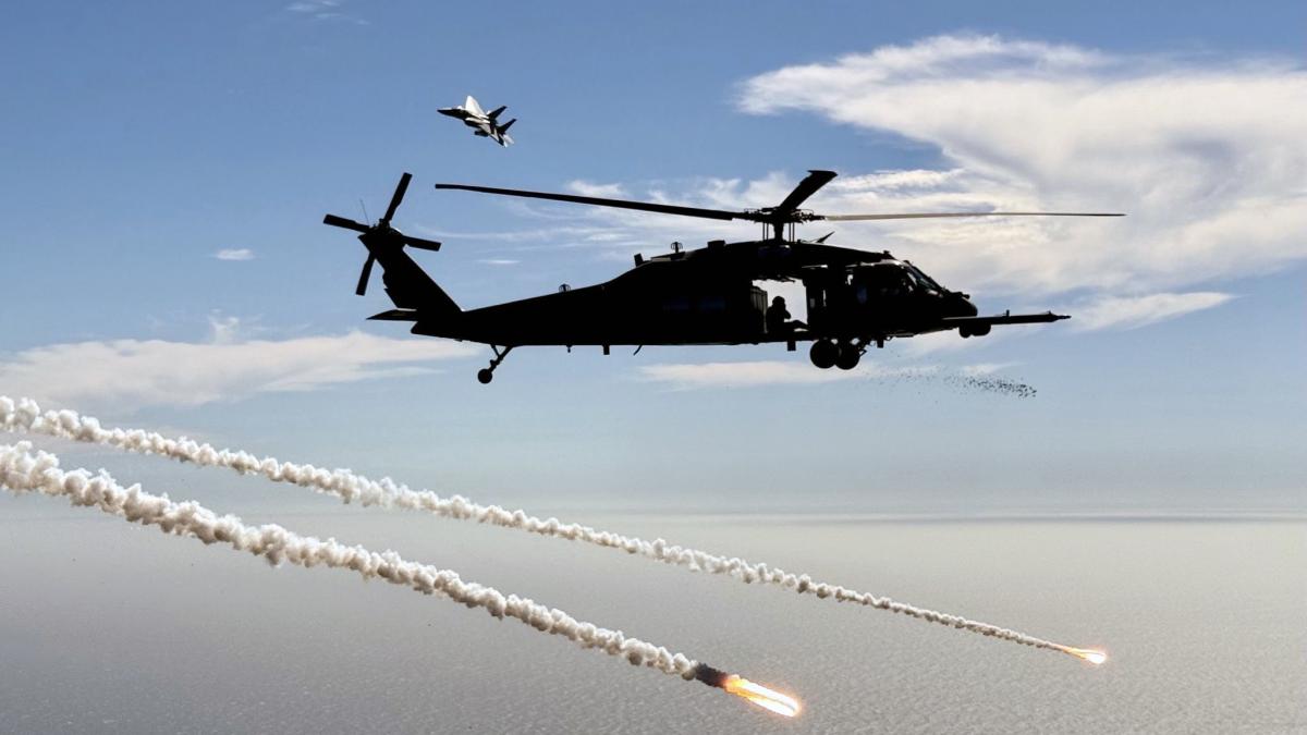 Italia și Polonia au refuzat să participe la o operațiune militară comună cu SUA pentru apărarea unei insule strategice din apropierea Strâmtorii Ormuz, incident care a implicat aproape 50 de avioane și câteva sute de militari americani