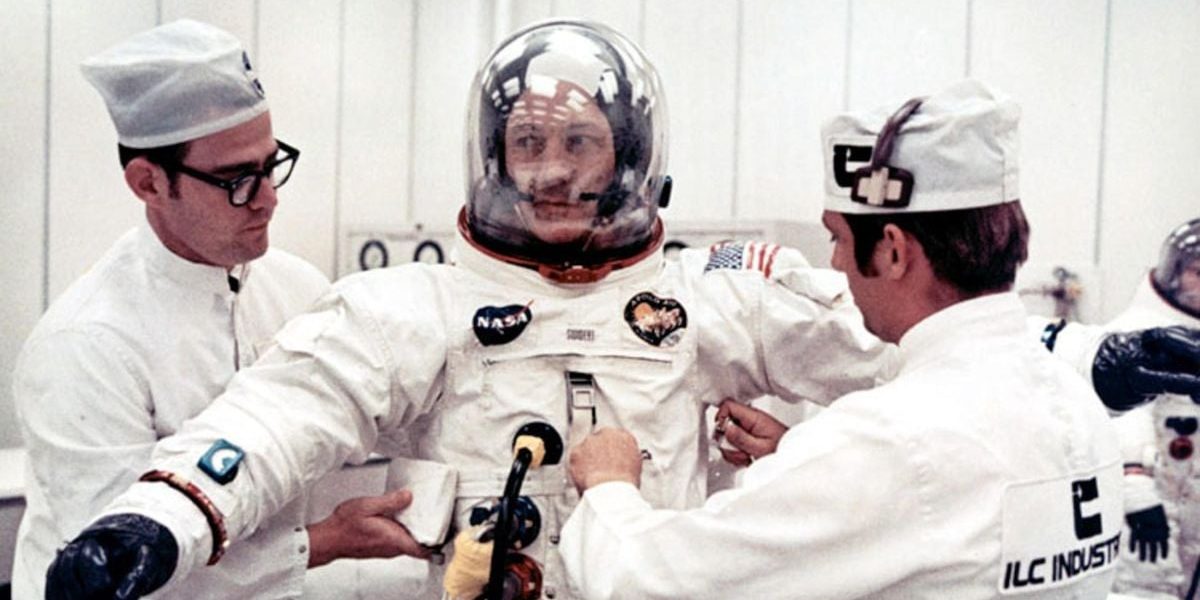 Astronautul Apollo 13, uituc și-n spațiu: Taxe neplătite pe orbita Lunii