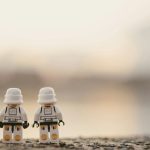 Propaganda Iran cu AI: Videoclipuri LEGO văzute de sute de milioane de oameni