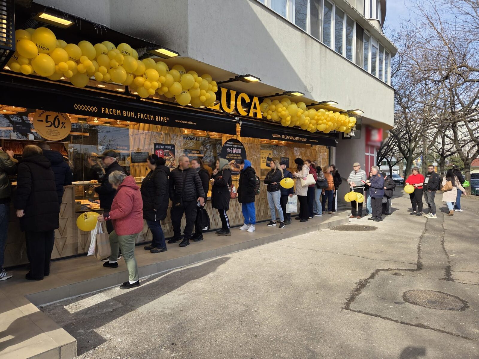 Unul dintre cei mai importanți jucători din topul celor 20 de companii din industria alimentară din România a reușit să reducă semnificativ prețurile produselor pe care le oferă consumatorilor