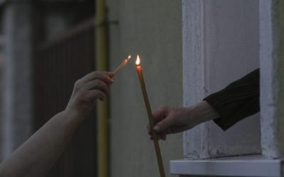 Lumina Sfântă va ajunge în țările ortodoxe din Europa de Est și din alte zone, în pofida situației tensionate din Orientul Mijlociu cauzate de conflictele recente