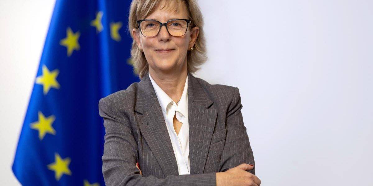 Comisarul european pentru Finanțe, în vizită la București și în România