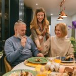 Mâncare de Paște: Cum eviți ”explozia” pancreasului? Avertisment de la medic!