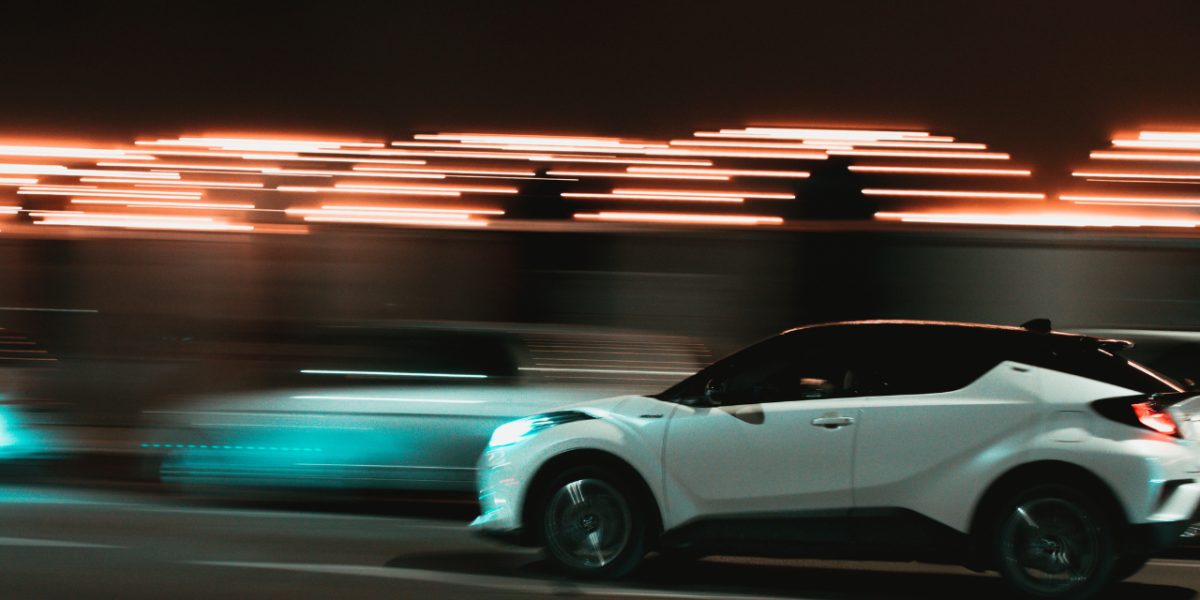 Cât te va costa să deții o mașină în 2026? RCA, revizii, combustibil