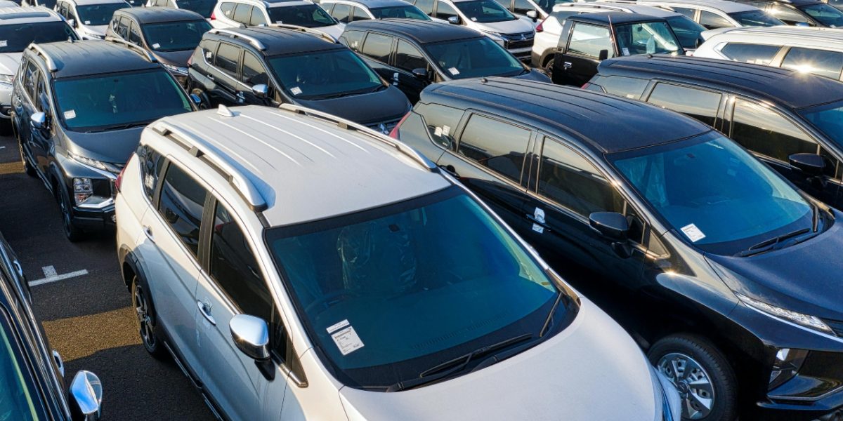 Mașini second-hand: Ce verifici, dacă te temi de daune ascunse în România