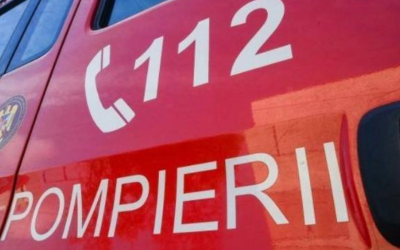 Incendiu în locuință: Jandarm și polițist, eroii care au salvat o femeie
