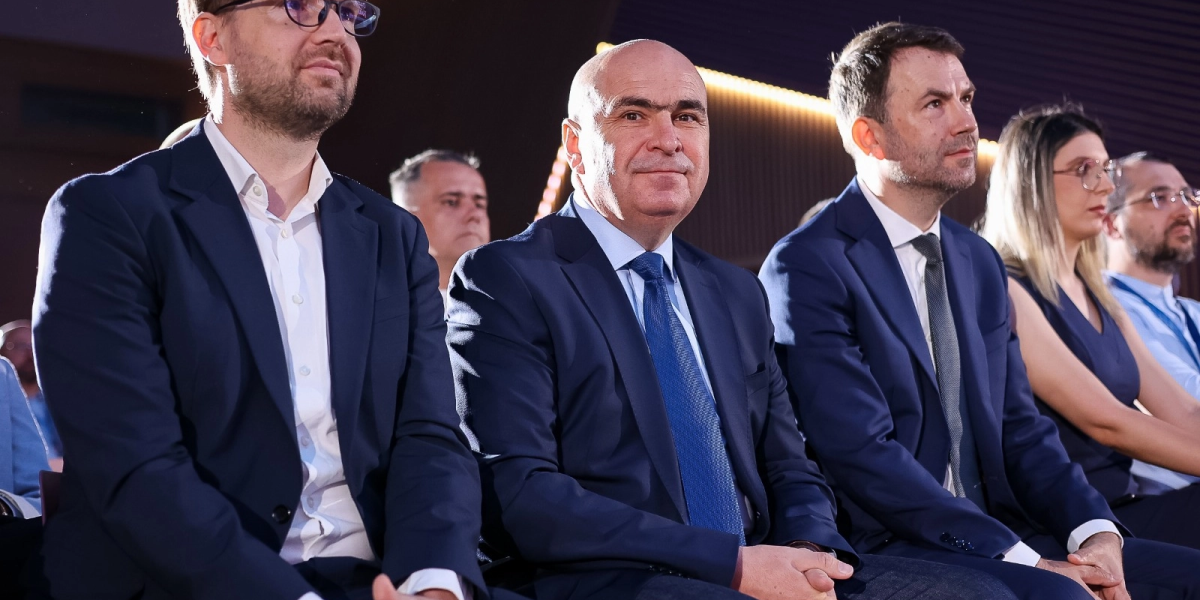 USR, condiții clare pentru consultări: NU acceptă „dublu joc”. Fritz vorbește cu Nicușor Dan