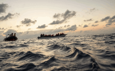 Ambarcațiune scufundată: 250 de oameni, dați dispăruți în ape