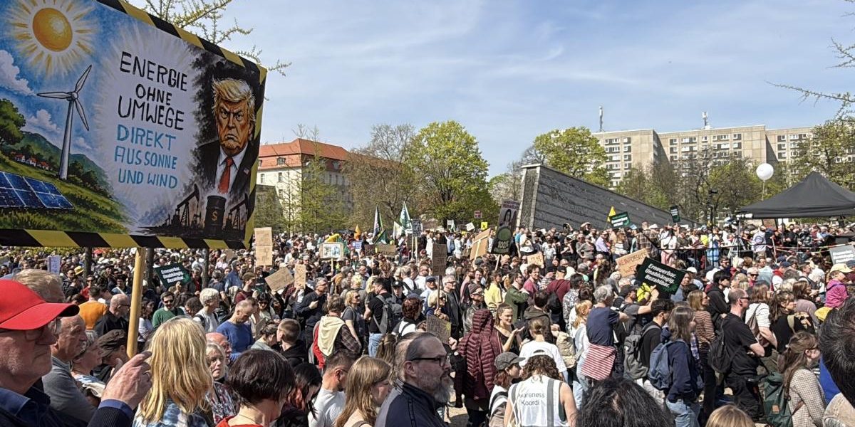 Mii de nemți, furioși pe politicile energetice: Proteste masive în Germania