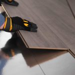 Se poate monta parchet nou peste cel vechi? Ghid practic anti-gafe